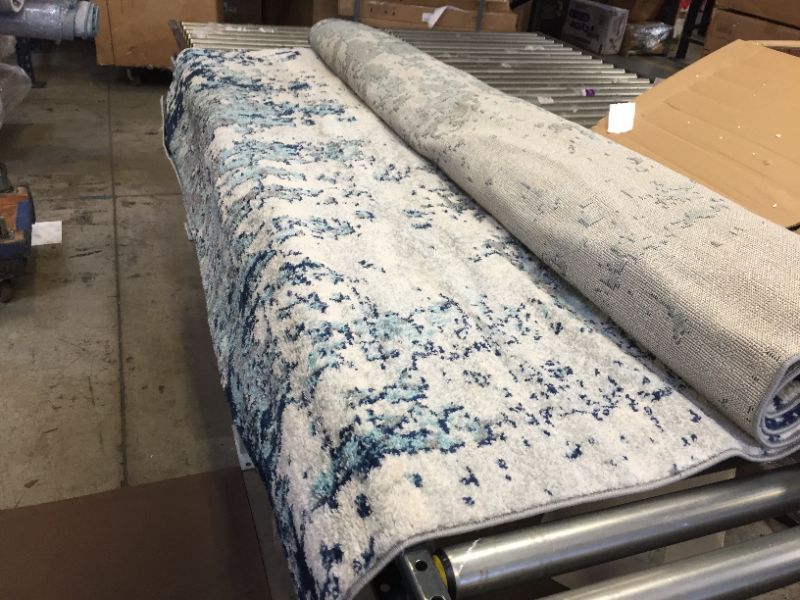 Photo 1 of 6'X8' Area Rug 