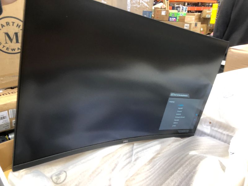 Photo 3 of Dell S3222HG 32-inch FHD 1920 x 1080 at 165Hz Curved Gaming Monitor, 1800R Curvature, 4ms Grey-to-Grey Response Time (Super Fast Mode), 16.7 Million Colors, Black (Latest Model)
