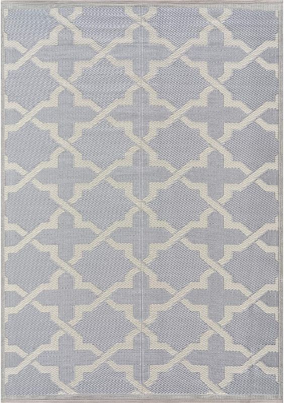 Photo 1 of Beverly Rug Outdoor Reversible Plastic Area Rug - 9'10" x 13'0" - Nevada - Grey / White
