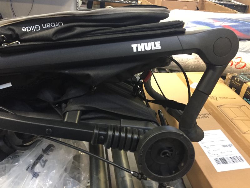 Photo 4 of Thule Urban Glide 2 Child Stroller - Black/Black Frame - 10101949
