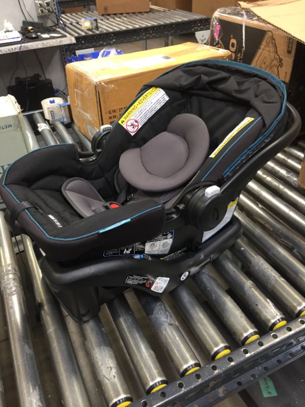 Photo 3 of Graco SnugRide SnugLock 35 LX Infant Car Seat, Baby Car Seat Featuring TrueShield Side Impact Technology
