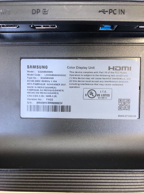 Photo 6 of Samsung - S80A Series 32" UHD Monitor (HDMI, Display Port, Headphones) - Black