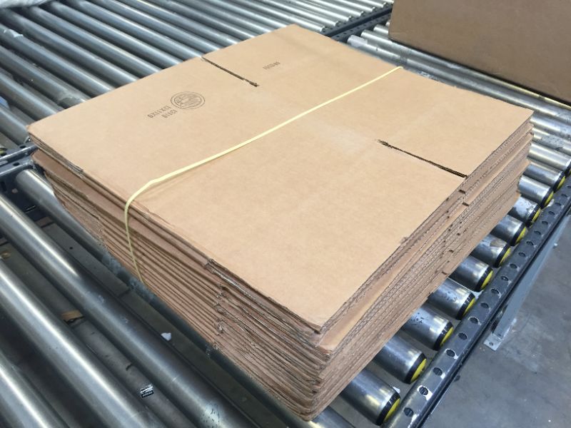 Photo 1 of 20 pack of carboard packaging boxes 13x11x9in