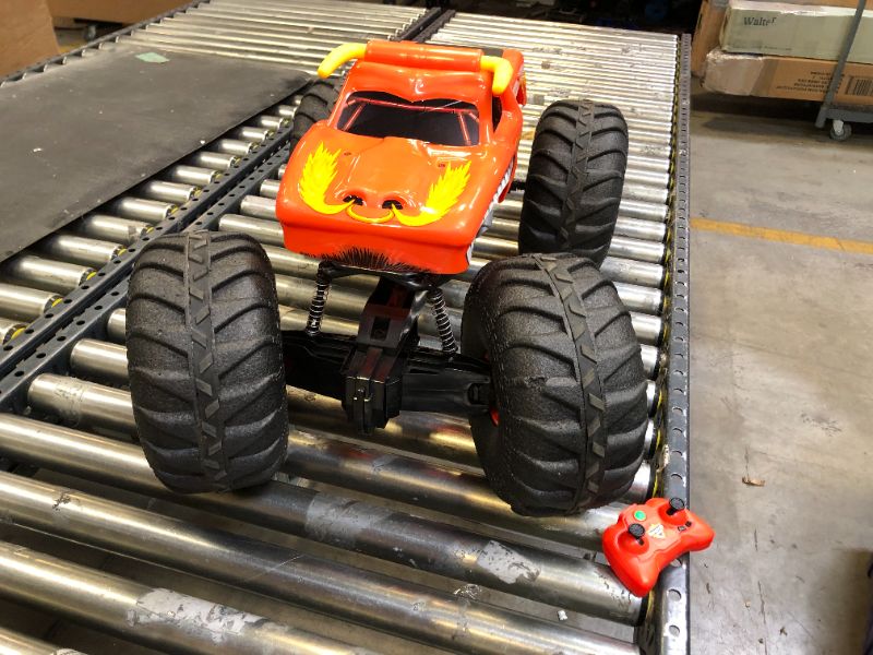 Photo 3 of Monster Jam MEGA El Toro Loco, Remote Control Monster Truck, 1:6 Scale
