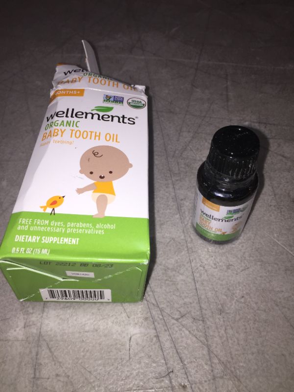 Photo 2 of Organic Baby Tooth Oil
0.5 fl oz bottle
exp- 08/2023
box is damaged but item is fine 