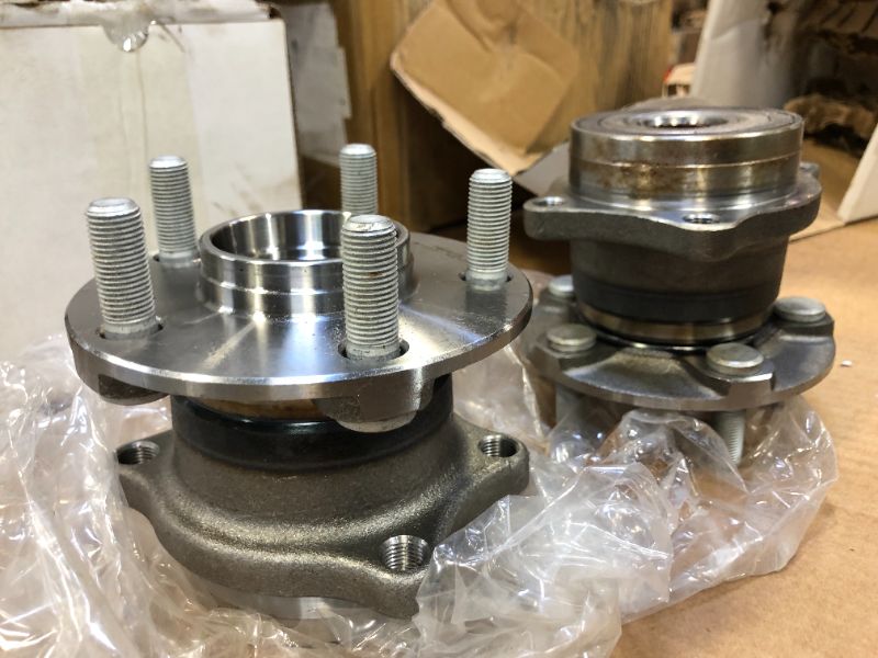 Photo 3 of 2 Pcs Generic MOOG 512401 Wheel Bearing and Hub Assembly
