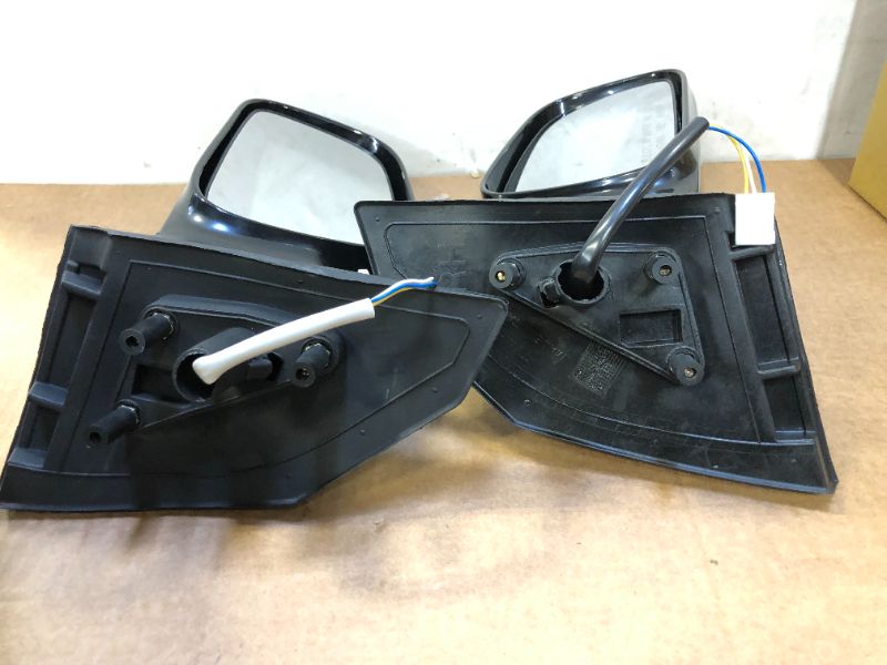 Photo 3 of  Generic Power Heated Side View Mirror Right/Left  

