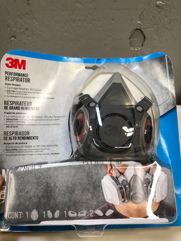 Photo 2 of 3M Medium Paint Project Respirator Mask, Black/White