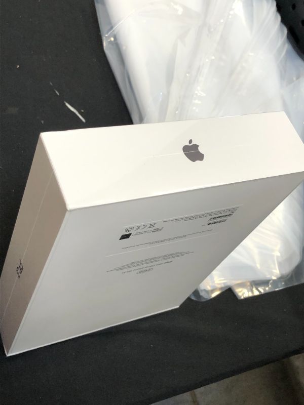 Photo 5 of 2021 Apple 10.2-inch iPad (Wi-Fi, 64GB) - Space Gray

