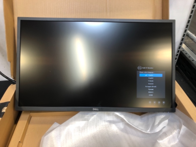 Photo 3 of Dell SE2722HX - 27-inch FHD (1920 x 1080) 16:9 Monitor with Comfortview (TUV-Certified), 75Hz Refresh Rate, 16.7 Million Colors, Anti-Glare with 3H Hardness, Black
