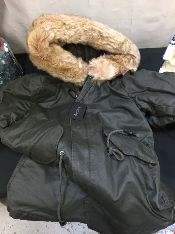 Photo 2 of TIENFOOK Men Parka Jacket Winter Coat with Drawstring Waist Thicken Fur Hood Lined Warm Detachable Design Outwear Jacket olive color size small