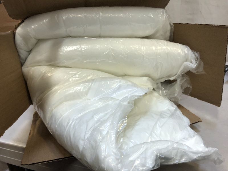 Photo 1 of 26*26 premium pillow white 