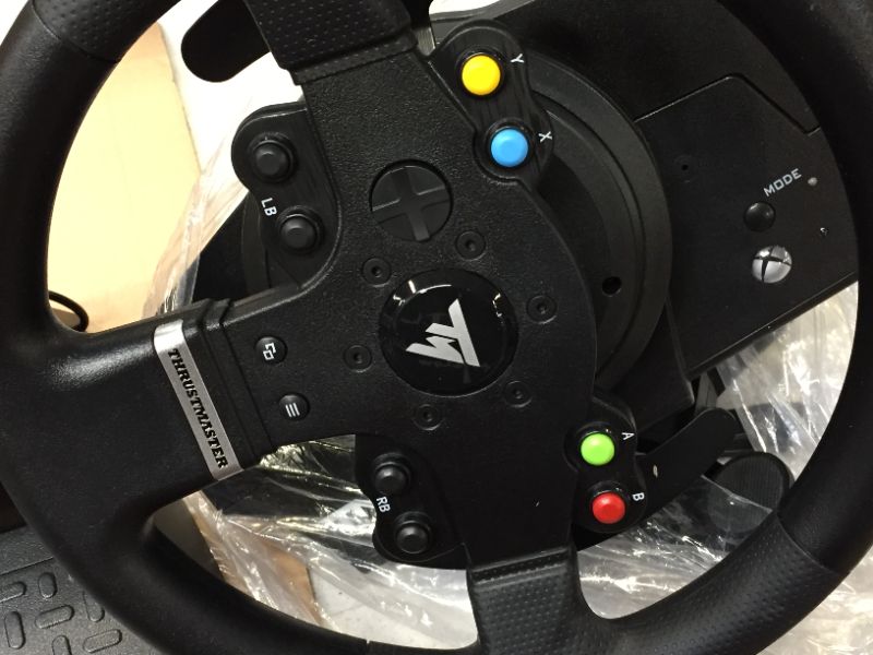 Photo 3 of THRUSTMASTER TMX Force Feedback Racing Wheel (XBOX Series X/S, XOne & Windows)