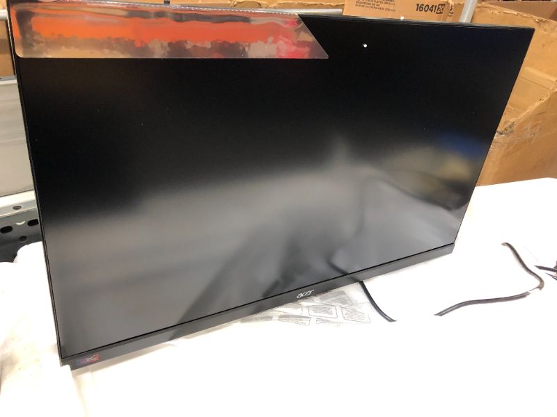 Photo 2 of Acer Nitro XV272U Pbmiiprzx 27" WQHD (2560 x 1440) IPS G-SYNC Compatible Monitor, 144Hz, 1ms VRB, VESA Certified DisplayHDR400, DCI-P3, Delta E<2
