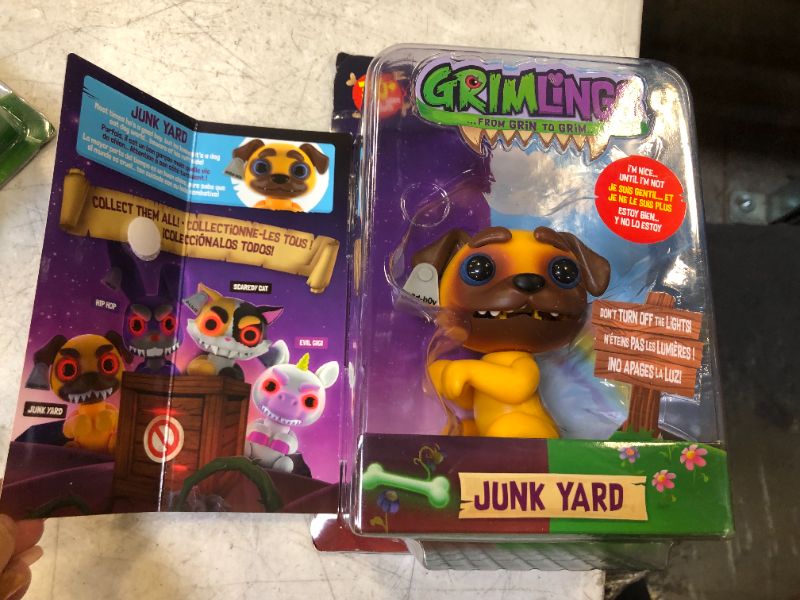 Photo 4 of Grimlings - Pug - Interactive Animal Toy - By Fingerlings




