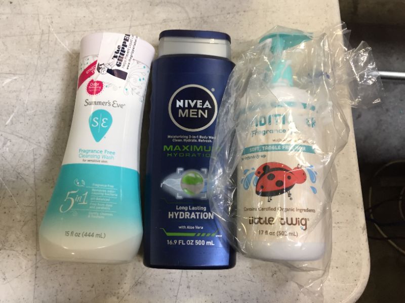 Photo 1 of 3 pack hygiene products 