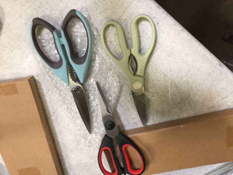 Photo 2 of 3 PCS Kitchen Scissors, Kitchen Scissors Heavy Duty Scissors, Multifunctional Cooking Scissors Poultry Seafood Chicken Fish Vegetables Herbs, Can Be Used In Kitchen, Office, Grocery Room Scissors
