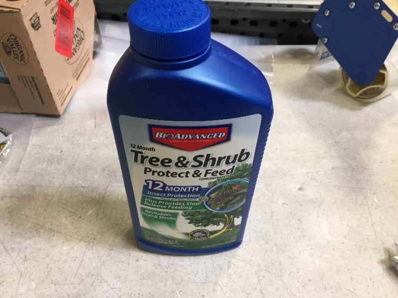 Photo 2 of BioAdvanced 701810A Systemic Plant Fertilizer and Insecticide with Imidacloprid 12 Month Tree & Shrub Protect & Feed, 32 oz, Concentrate
