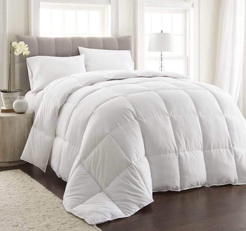 Photo 1 of COHOME Queen Size 88"x88" White Down Alternative Comforter Duvet Insert--NO BOX---