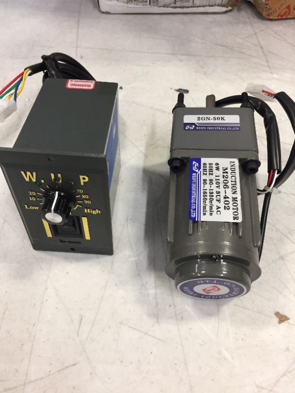 Photo 2 of 110V 120W Ac Gear Motor Electric Single-phase Motor Gear Motor 0-45RPM Electric Variable Speed Adjustable Controller Governor Geared Motor and Adjustable Speed Controller Combo (Reduction ratio:1:50)
