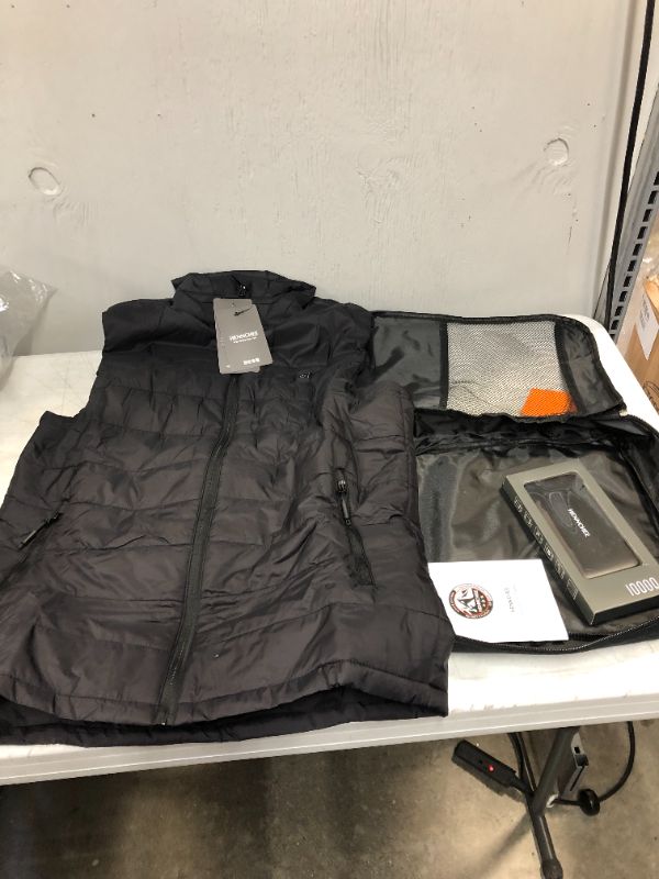 Photo 1 of battery heated m size vest 