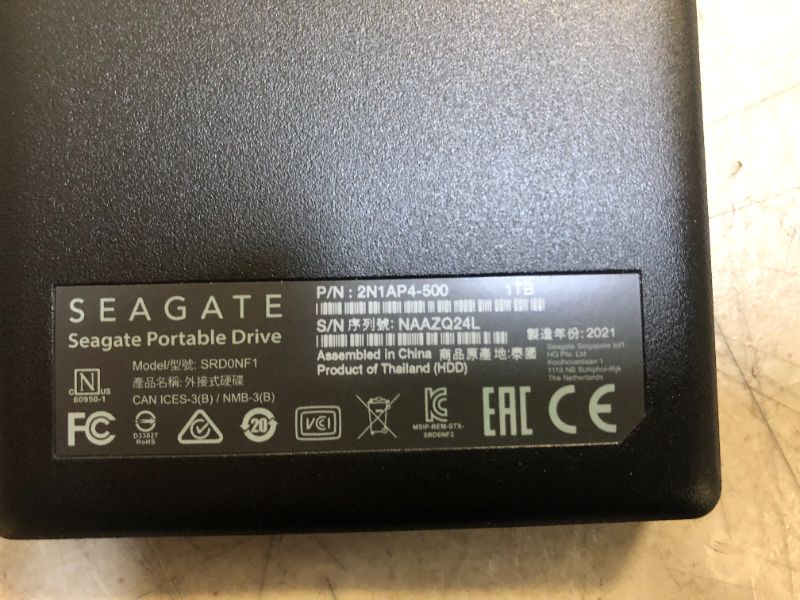 Photo 3 of Seagate Portable 1TB External Hard Drive HDD – USB 3.0 for PC, Mac, PlayStation, & Xbox, (STGX1000400) , Black
