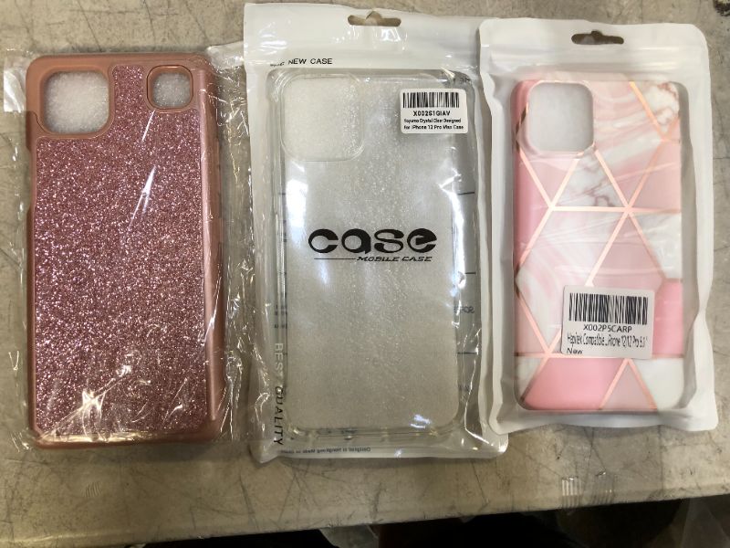 Photo 1 of Various phone cases comes as shown 