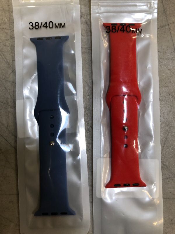 Photo 1 of 2 Silicone apple watch bands 38/40mm