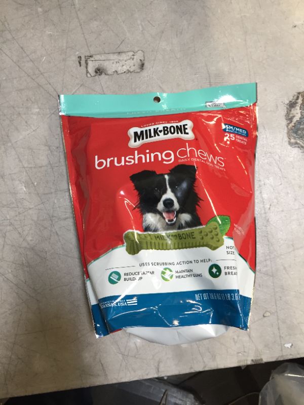 Photo 2 of Milk-Bone Brushing Chews Daily Dental Dog Treats, Fresh Breath, Small-Medium, 19.6 Ounces, 25 Bones Per Bag 8/22