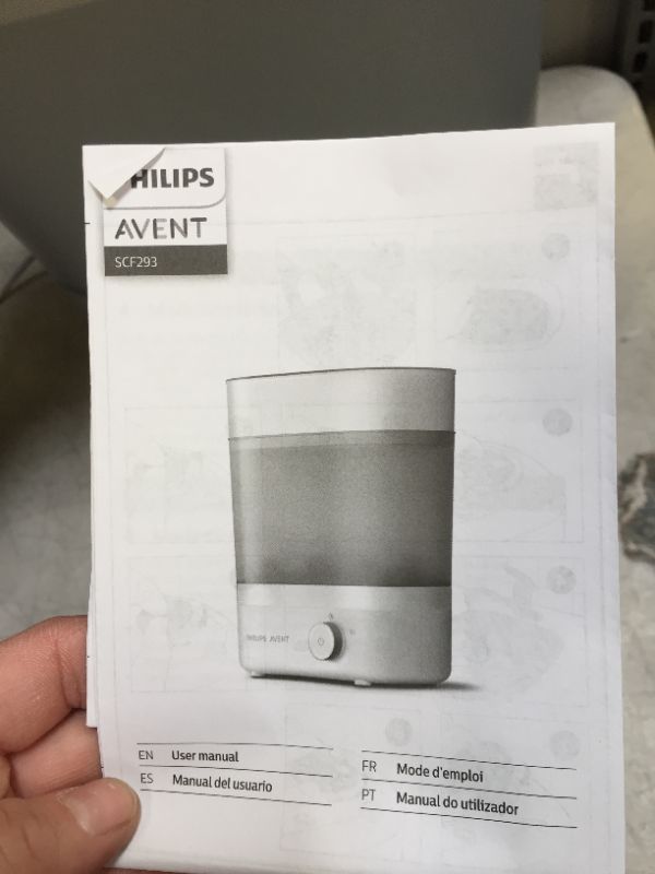 Photo 5 of Philips Avent Premium Baby Bottle Sterilizer with Dryer, SCF293/00
(doesn't turn on )(non functional) (for parts only)