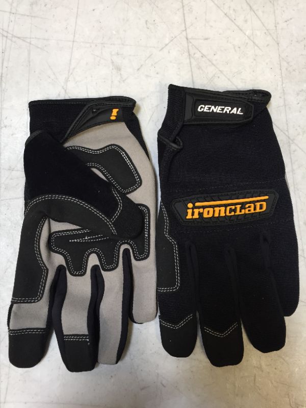 Photo 1 of XL Gloves 