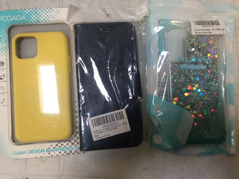 Photo 1 of Various phone cases comes as shown 