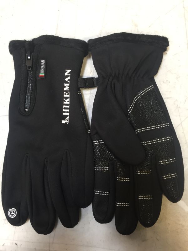 Photo 1 of Large gloves 