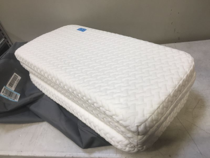 Photo 3 of milliard tri folding mattress for babies 