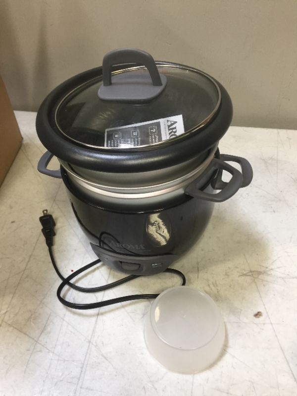 Photo 2 of Aroma Housewares 6-Cup (Cooked) Pot-Style Rice Cooker and Food Steamer, Black ARC-743-1NGB
