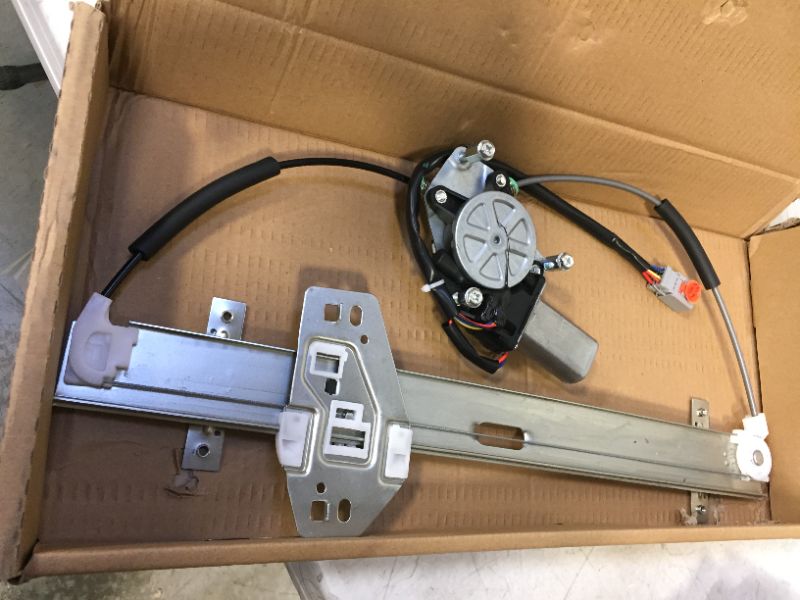 Photo 1 of  Generic Auto parts Window Regulator G2698-33013719---unknown model missing manual 