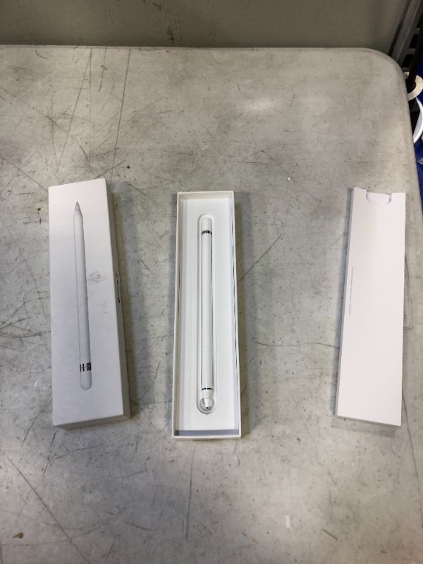 Photo 2 of Apple Pencil