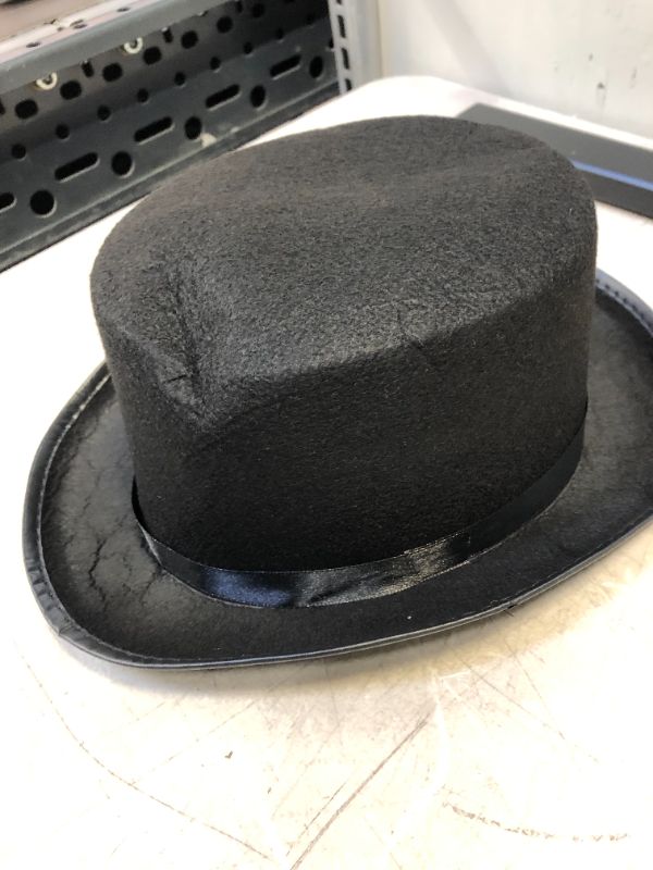 Photo 3 of BLACK TOP HAT 