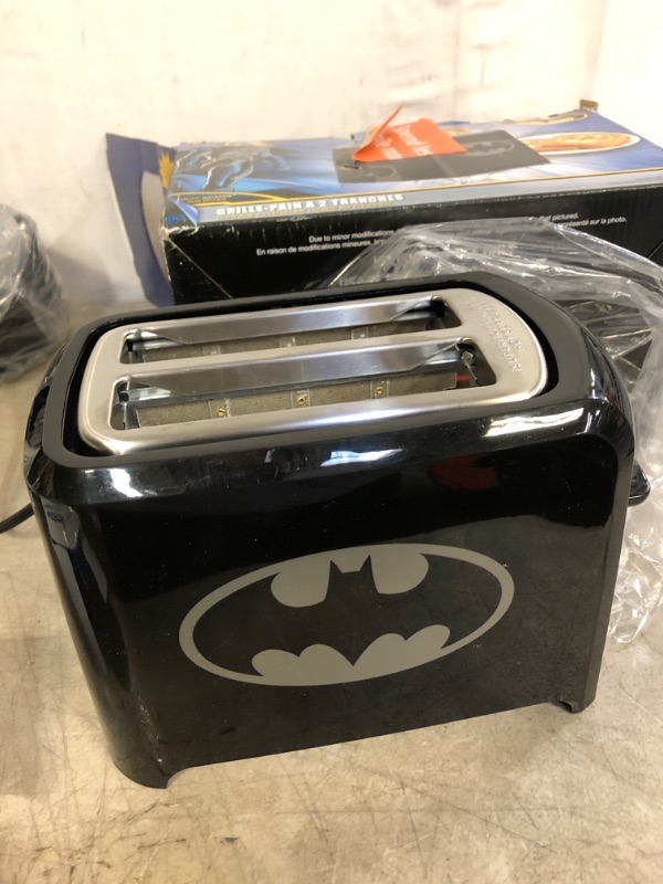 Photo 5 of DC Batman 2-Slice Toaster
