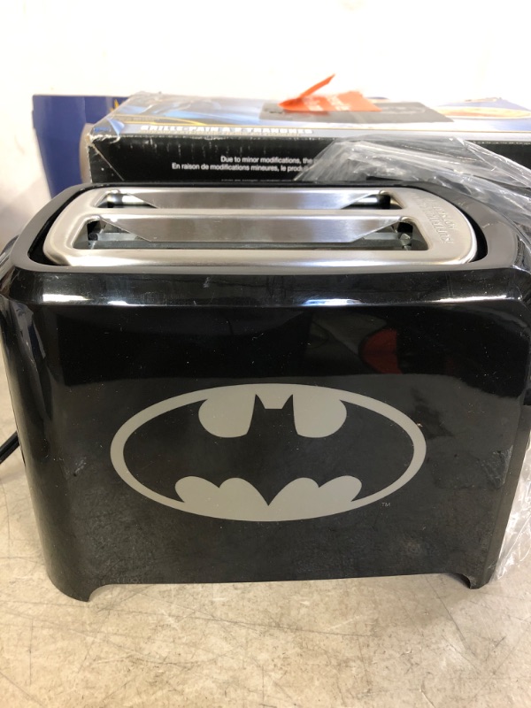 Photo 3 of DC Batman 2-Slice Toaster
