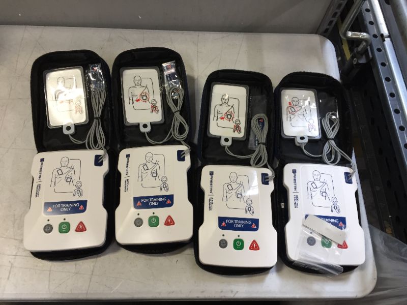 Photo 1 of Prestan AED UltraTrainer - English/Spanish - 4-Pack
