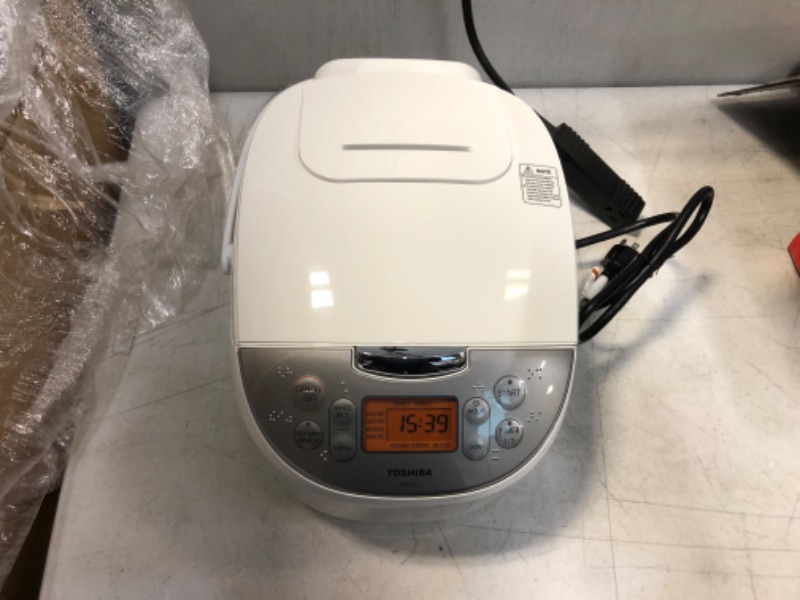 Photo 3 of Toshiba Rice Cooker 6 Cups Uncooked (3L) with Fuzzy Logic and One-Touch Cooking, White
