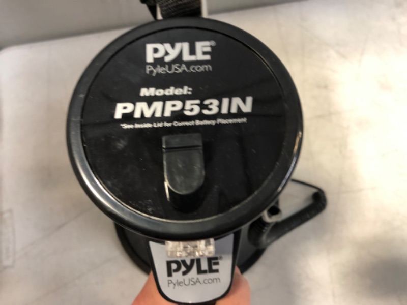 Photo 4 of Pyle Megaphone Speaker PA Bullhorn with Built-in Siren 50 Watts & Adjustable Volume Control Ideal for Football, Baseball, Hockey, Cheerleading Fans & Coaches or for Safety Drills - PMP53IN
