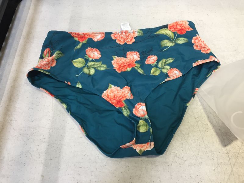 Photo 1 of CUPSHE Women's Green Floral Bikini Bottom (3XL)