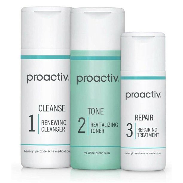 Photo 1 of Proactiv Solution 3-Step Acne Treatment System - 30 Day Starter Mini Pack  exp date 01-2022