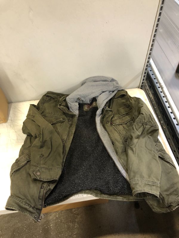 Photo 2 of Levi's Men's Washed Cotton Hooded Military Jacket Dark Green Medium