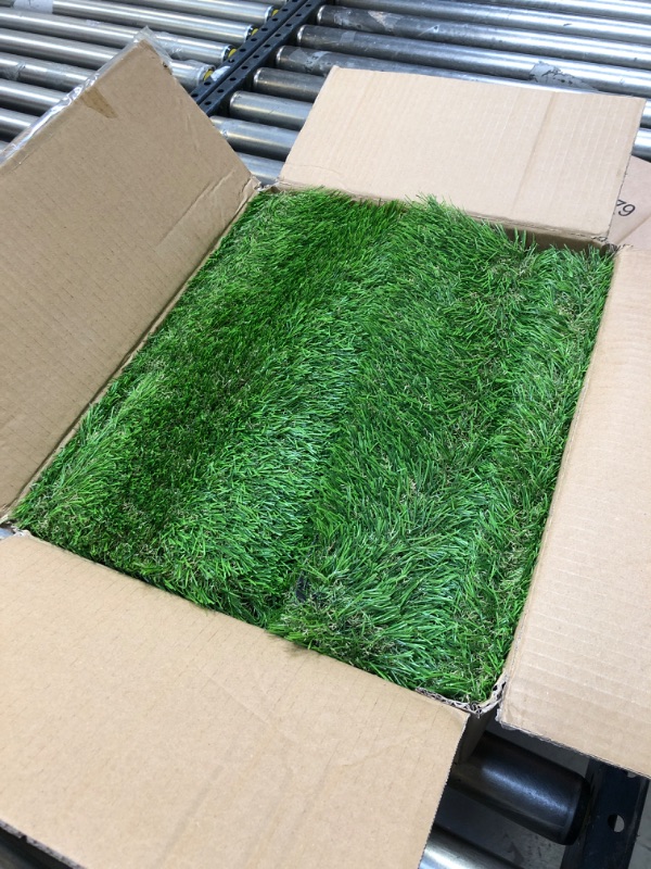 Photo 2 of Artificial Grass, Professional Dog Grass Mat, Potty Training Rug and Replacement Artificial Grass Turf, Large Turf Outdoor Rug Patio Lawn Decoration, Easy To Clean with Drainage Holes?32inch x 48inch?
