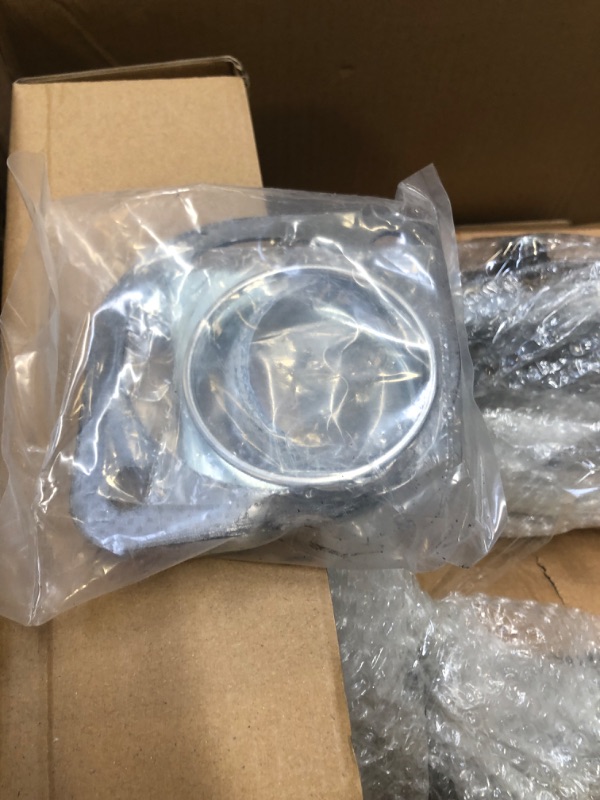 Photo 1 of Catalytic Converter Assembly Fit for Selected Models of 1999-2005 Chevy Silverado (GMC Sierra)1500/2500, Avalanche/Suburban (Yukon/Yukon XL)1500, Chevy Tahoe, Cadillac Escalade
