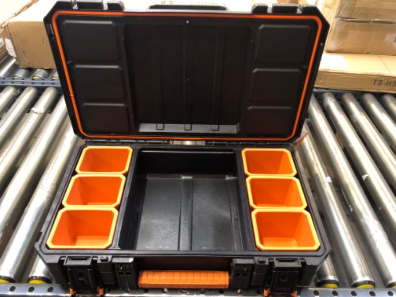 Photo 1 of 22 in. Pro Organizer, Black
