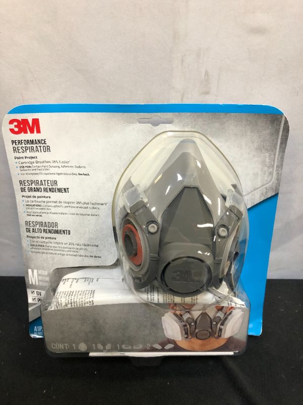 Photo 2 of 3M Canada 3M Performance Respirator 6211P1-Dc, Paint Project, Organic Vapour/P95, Medium, Case Grey Medium
